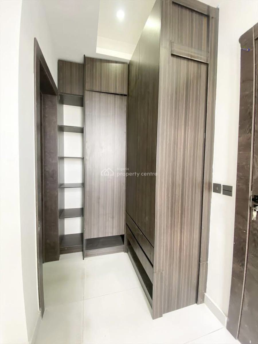 Newly Built 2bedroom Flat, Lekki Phase 1, Lekki, Lagos, Block of Flats for Sale