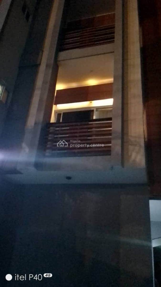Spacious 2 Bedroom Apartment + Bq, Victoria Island (vi), Lagos, Flat / Apartment for Rent
