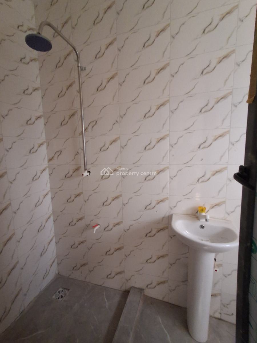 Newly Built 2 Bedrooms, Badore, Ajah, Lagos, Flat / Apartment for Rent