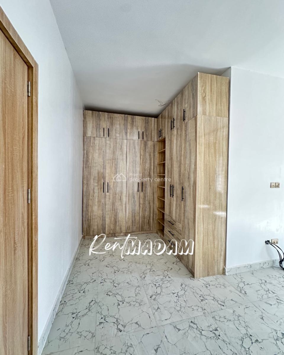 Lush 4 Bedroom Terrace + Gym, Pool & Playground, Ikota, Lekki, Lagos, Flat / Apartment for Rent