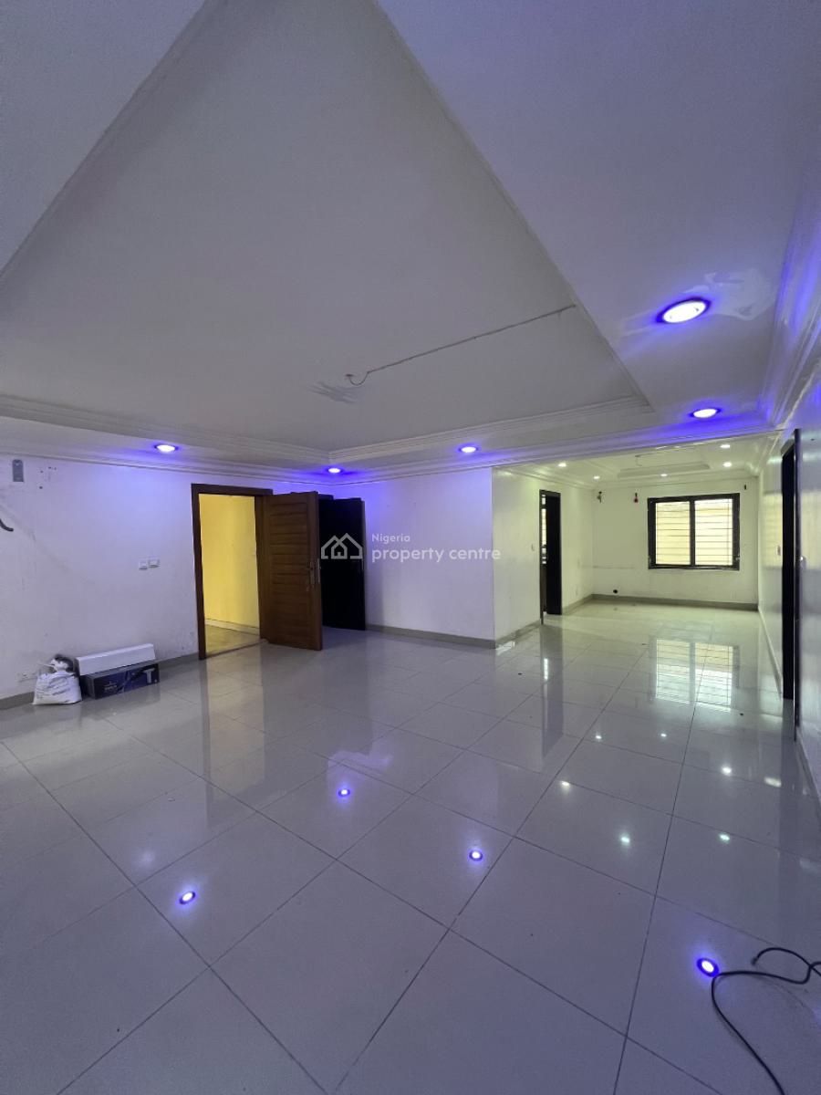 Well Maintained, Tastefully Finished Three Bedroom Apartment, Osapa, Lekki, Lagos, Flat / Apartment for Rent