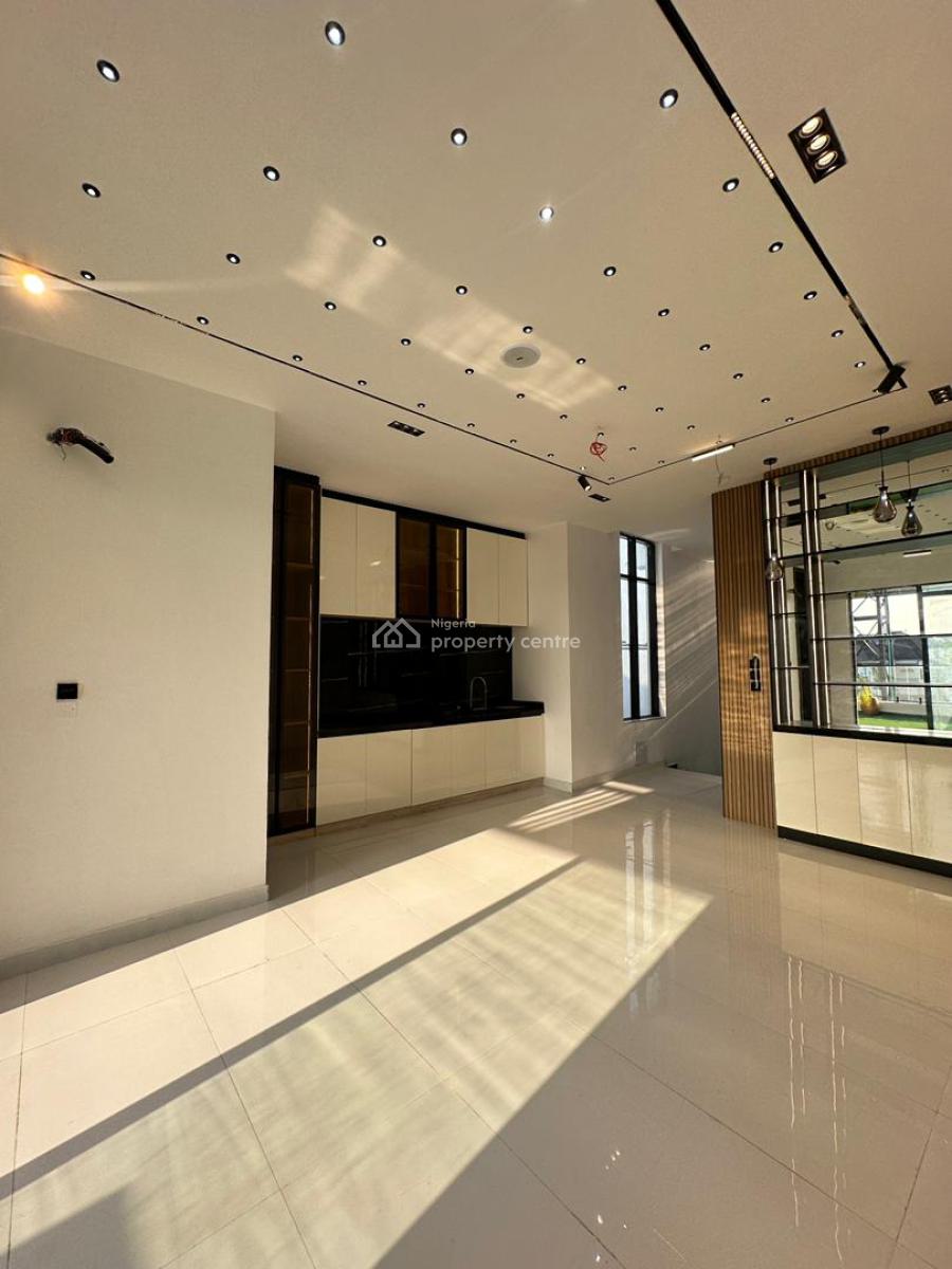 Exquisite Spacious 6 Bedroom Fully Detached Duplex with Bq, Cinema, Chevron, Lekki, Lagos, Detached Duplex for Sale