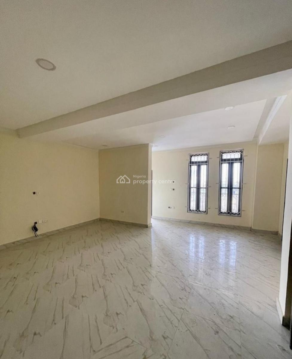 2 Bedroom En-suite Penthouse Flat. Brand New and Serviced with 24/7 Po, Victoria Island (vi), Lagos, Flat / Apartment for Rent