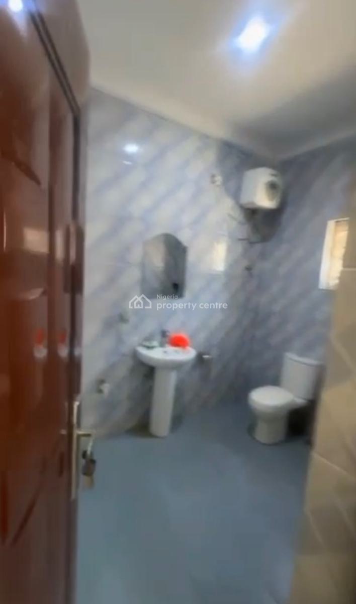 Exquisite Spacious Clean 3bedroom En-suite Bungalow, Apo, Abuja, Detached Bungalow for Rent