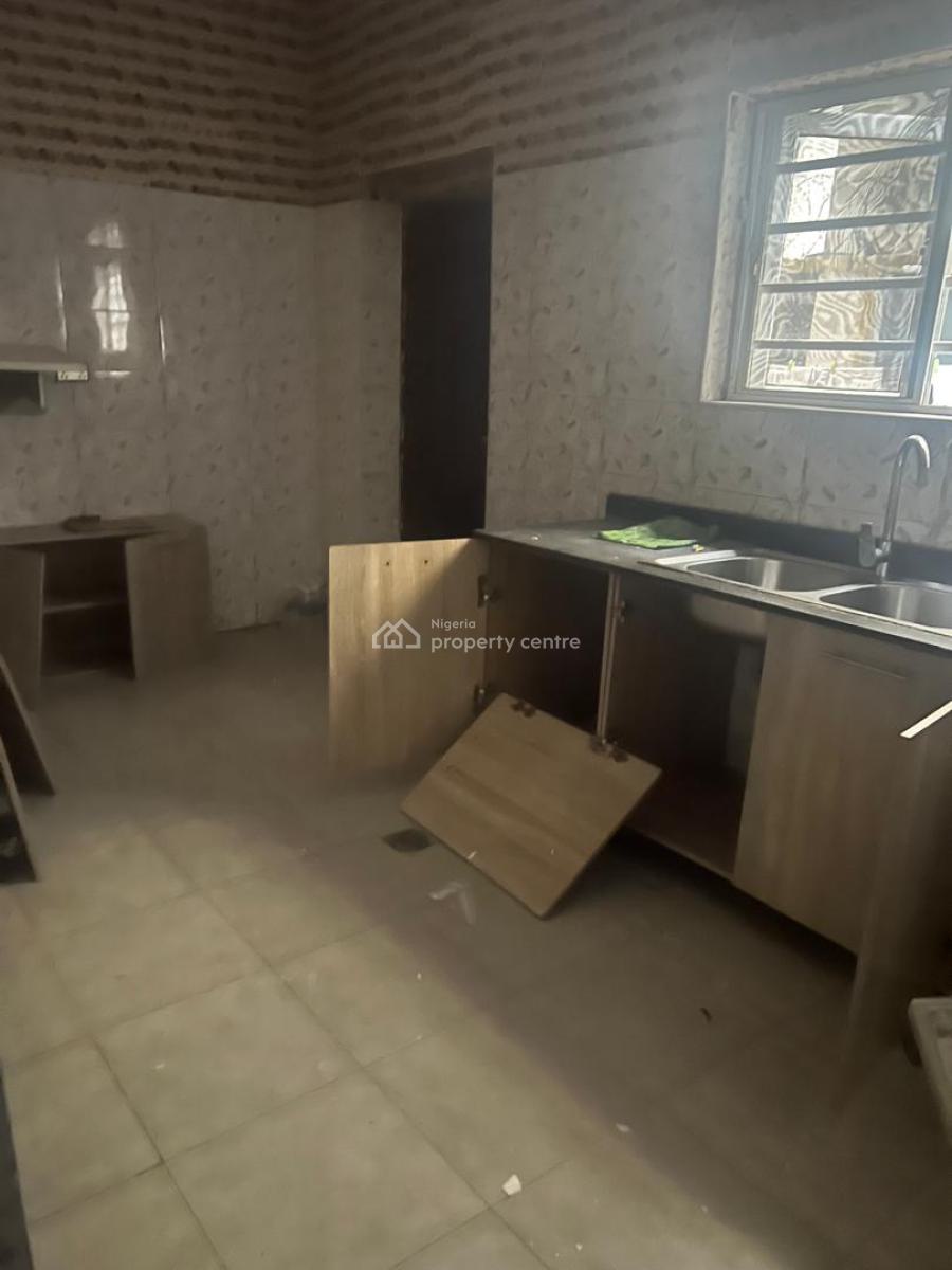 Luxurious 2 Bedroom Flat, Estate By The Express  Awoyaya Ibeju Lekki Lagos, Awoyaya, Ibeju Lekki, Lagos, Flat / Apartment for Rent