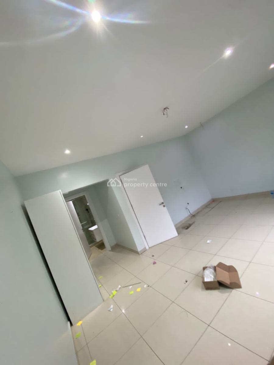 Luxury 4 Bedroom Terrace, Admiralty Road, Lekki Phase 1, Lekki, Lagos, Terraced Duplex for Rent