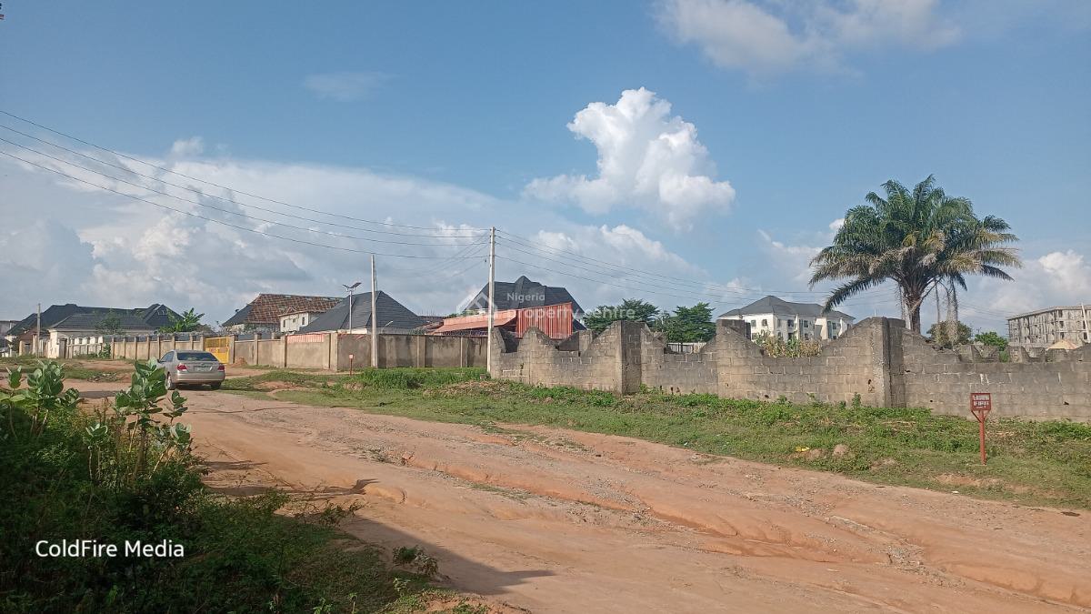 1000 Square Meter Residential Land, After Dunamis, Before Matrix Filling Station, Lugbe, Lugbe District, Abuja, Residential Land for Sale