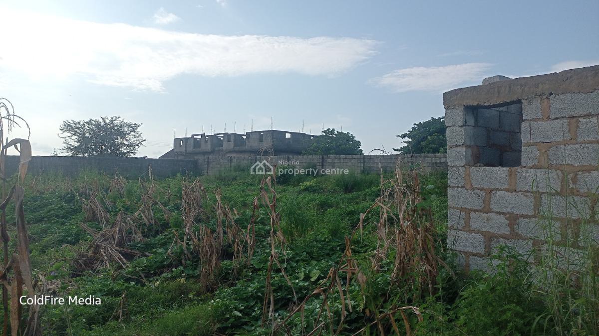 1000 Square Meter Residential Land, After Dunamis, Before Matrix Filling Station, Lugbe, Lugbe District, Abuja, Residential Land for Sale