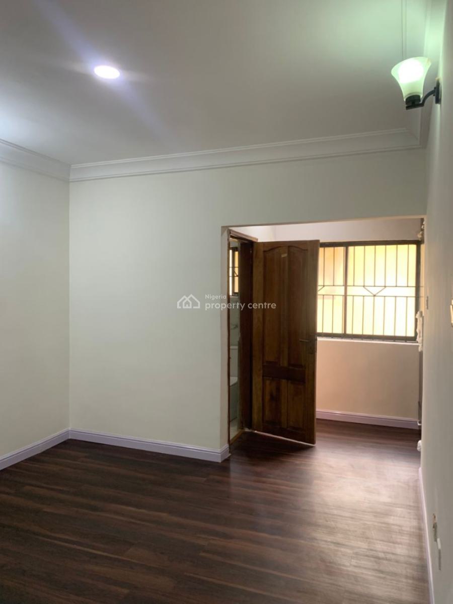 Newly Well-renovated and Self-serviced 3 Bedroom Flat, Ikota Villa Estate, After 2nd Toll Gate, Ikota, Lekki, Lagos, Flat / Apartment for Rent