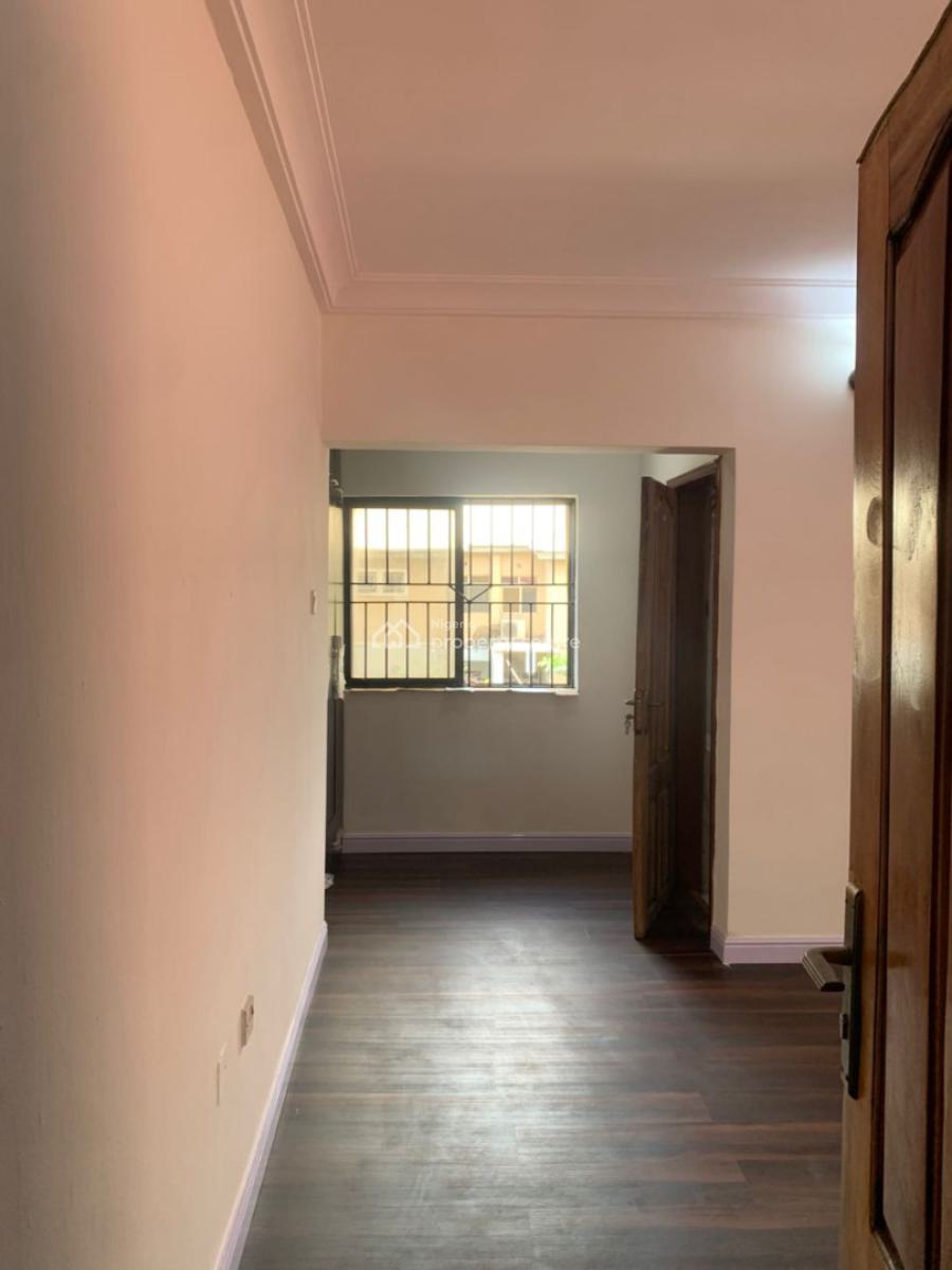 Newly Well-renovated and Self-serviced 3 Bedroom Flat, Ikota Villa Estate, After 2nd Toll Gate, Ikota, Lekki, Lagos, Flat / Apartment for Rent