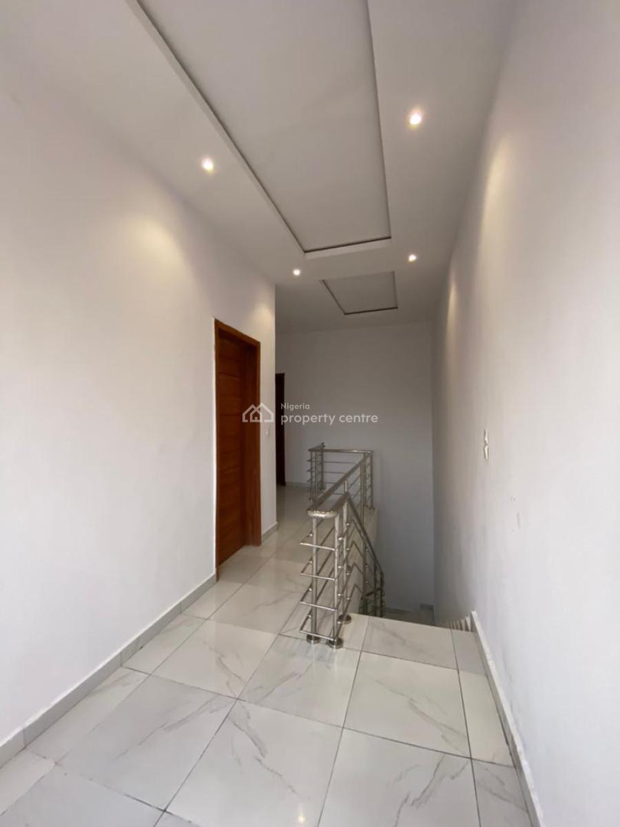 Elegant 2 Year Old, 4-bedroom Townhome in Parliament Estate, Ikota, Ikota, Vgc, Lekki, Lagos, Terraced Duplex for Sale