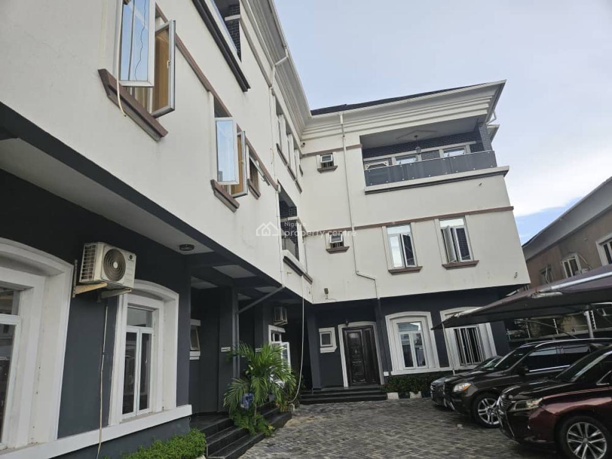 3 Bedrooms Townhouse with a Room Bq, 42, Unity Estate, Lekki, Lagos, House for Rent