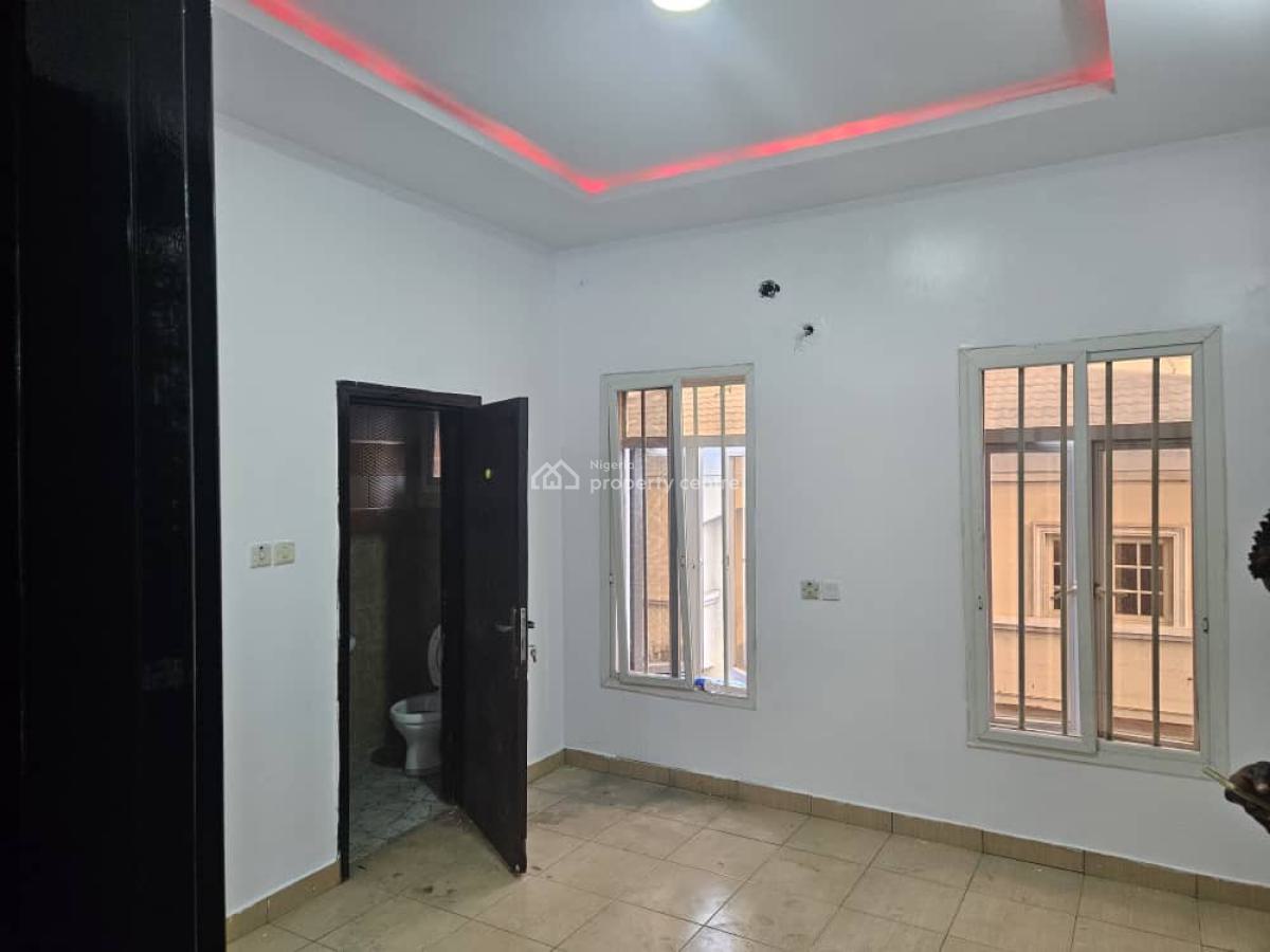3 Bedrooms Townhouse with a Room Bq, 42, Unity Estate, Lekki, Lagos, House for Rent