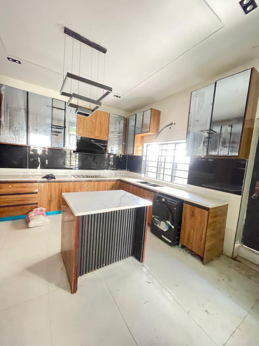 Spacious & Immaculately Presented Family Home in Peaceful Locale, Ikota Off Chevron Toll Gate, Lekki Phase 2, Lekki, Lagos, Detached Duplex for Sale