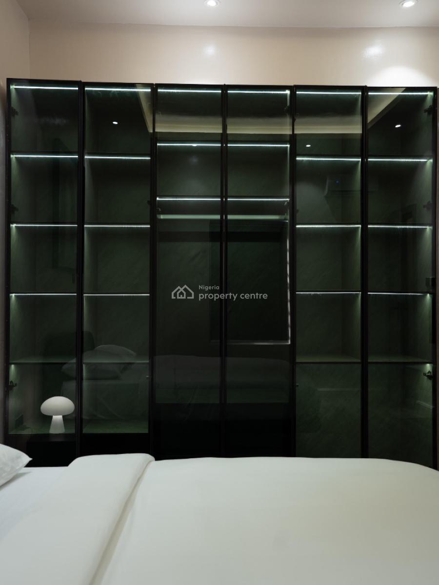 Cozy and Luxury 2bedroom Apartment with Ps5, Elevator and Swimming Poo, Lekki Phase 1, Lekki, Lagos, Flat / Apartment Short Let