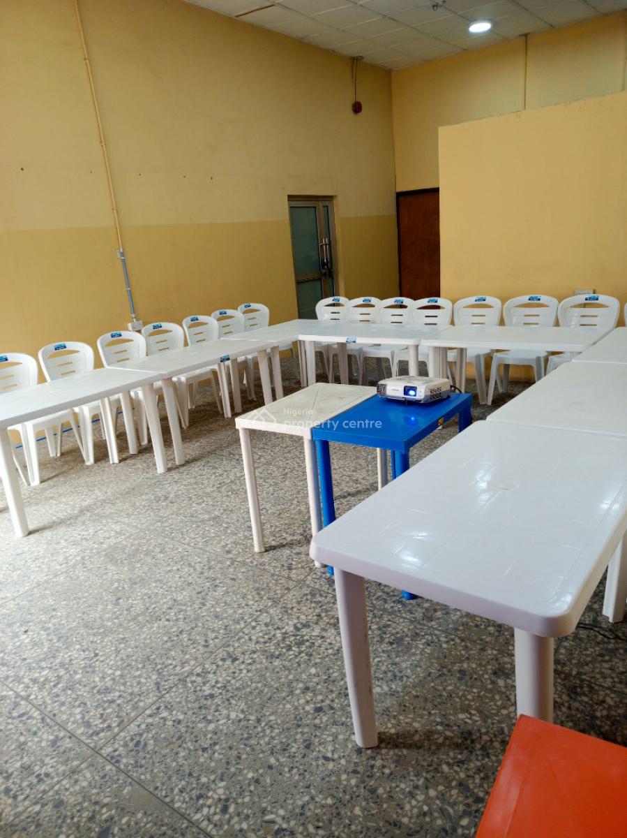 Event Hall, Obasa Road Ikeja, Ikeja, Lagos, Conference / Meeting / Training Room for Rent