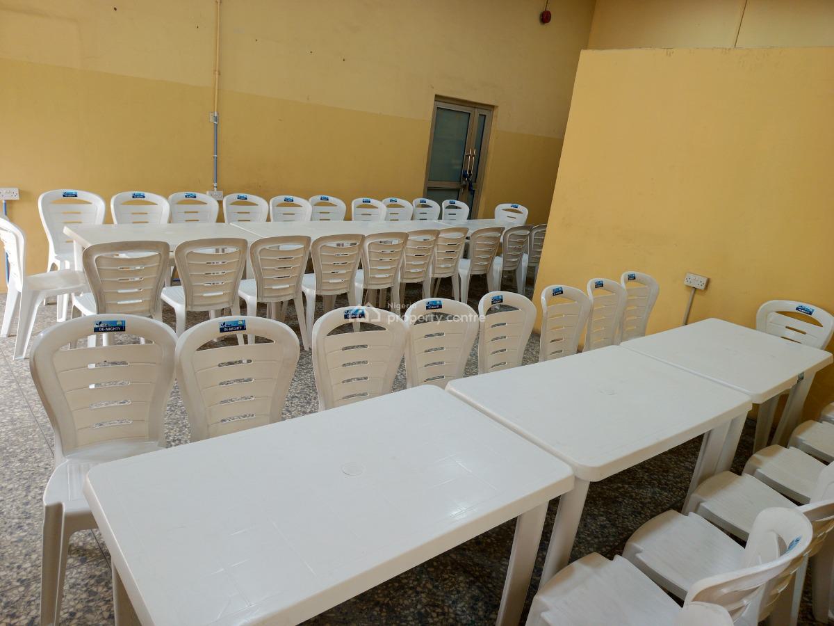 Event Hall, Obasa Road Ikeja, Ikeja, Lagos, Conference / Meeting / Training Room for Rent