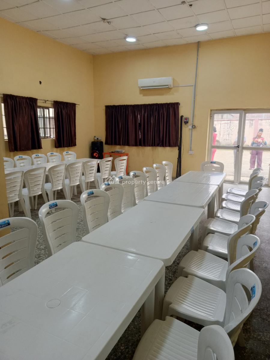 Event Hall, Obasa Road Ikeja, Ikeja, Lagos, Conference / Meeting / Training Room for Rent