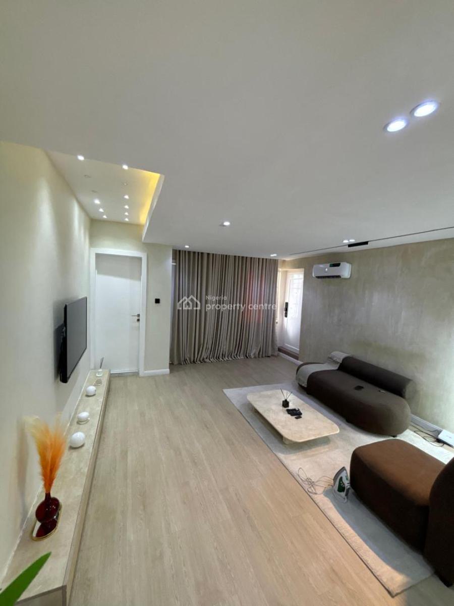 Experience Our Tranquil 3 Bedroom Penthouse in Lekki Phase 1, with Poo, Lekki Phase 1, Lekki, Lagos, Flat / Apartment Short Let