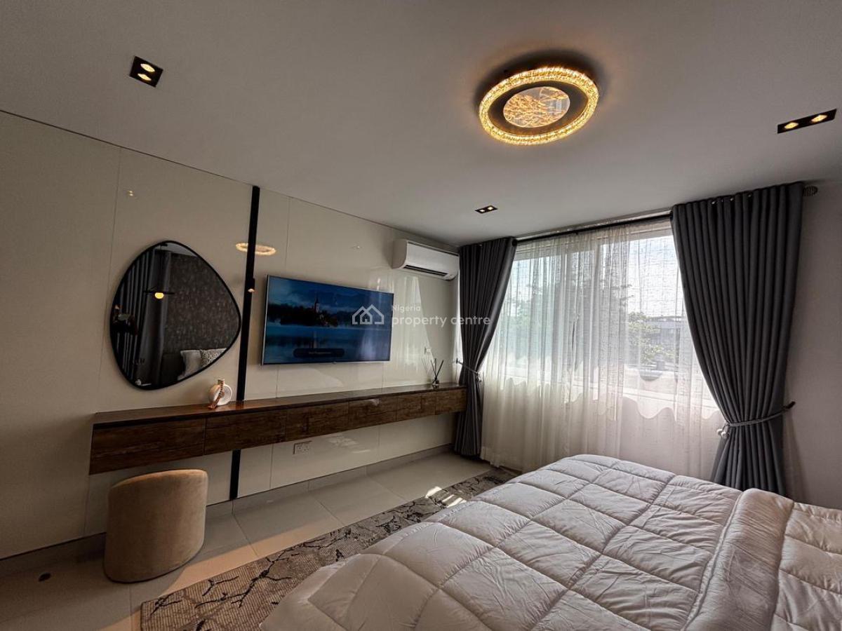 Newly Launched: Welcome to Our Sea-view 3bedrooms Premium Apartment at, Lekki Phase 1, Lekki, Lagos, Flat / Apartment Short Let