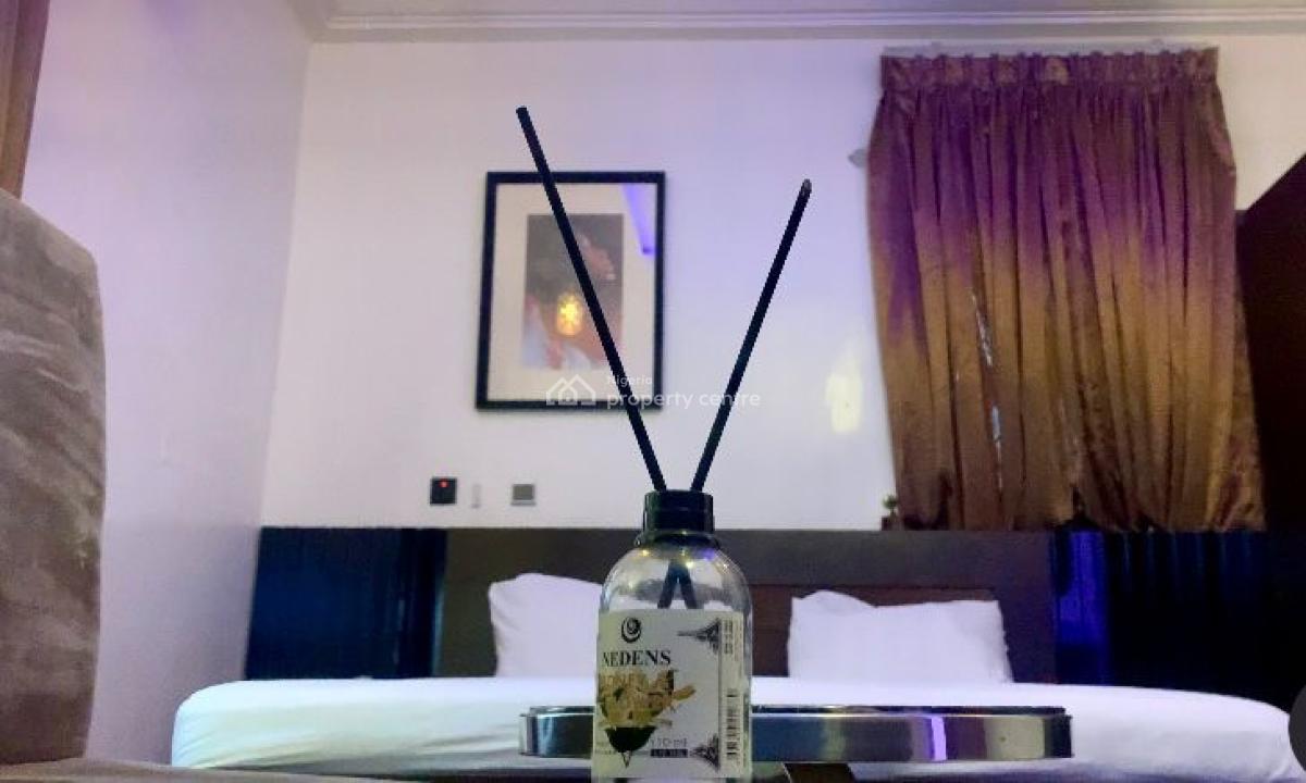 Urban One Bedroom Sophisticated Lifestyle, Benjamin Anderson Road, Ado, Ajah, Lagos, Mini Flat (room and Parlour) Short Let