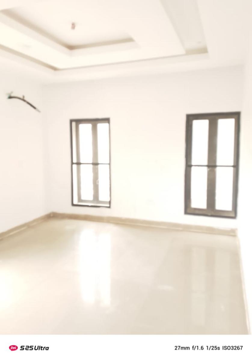 Executive 3 Bedroom Flat Upstairs, Ikota Gra Extension, Lekki, Lagos, Flat / Apartment for Rent