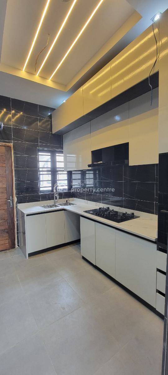 4bedroom Terrace Duplex at Ikota Gra, Ikota Gra, Lekki Lagos., Ikota, Lekki, Lagos, Flat / Apartment for Rent