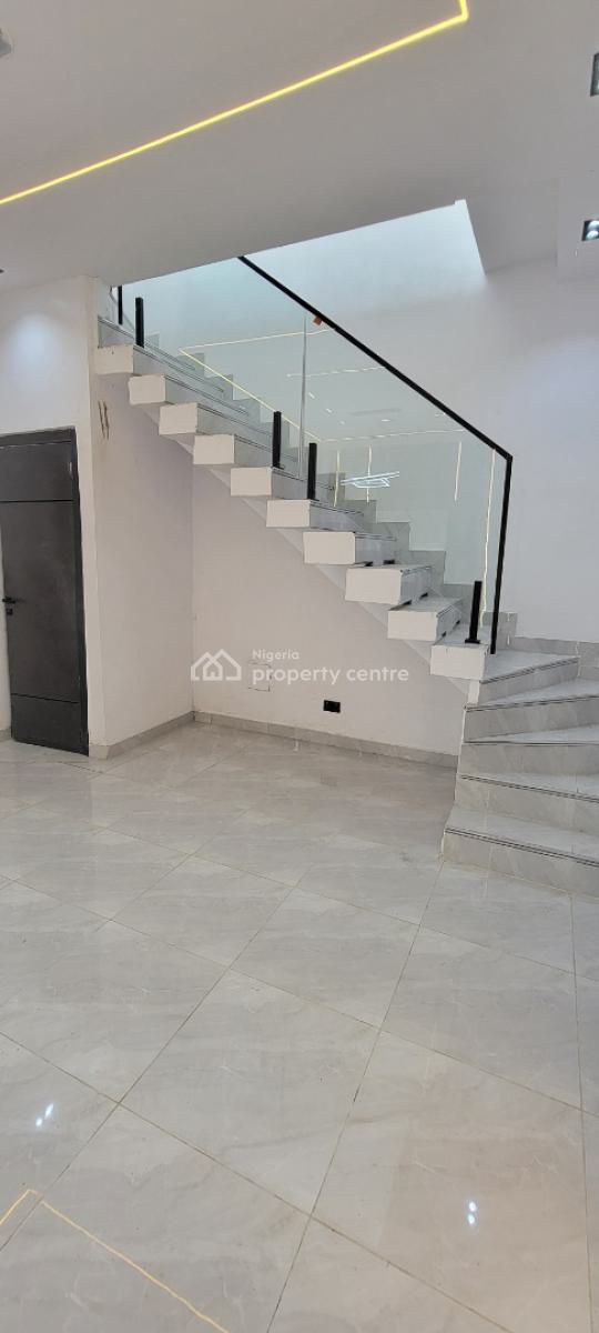 4bedroom Terrace Duplex at Ikota Gra, Ikota Gra, Lekki Lagos., Ikota, Lekki, Lagos, Flat / Apartment for Rent