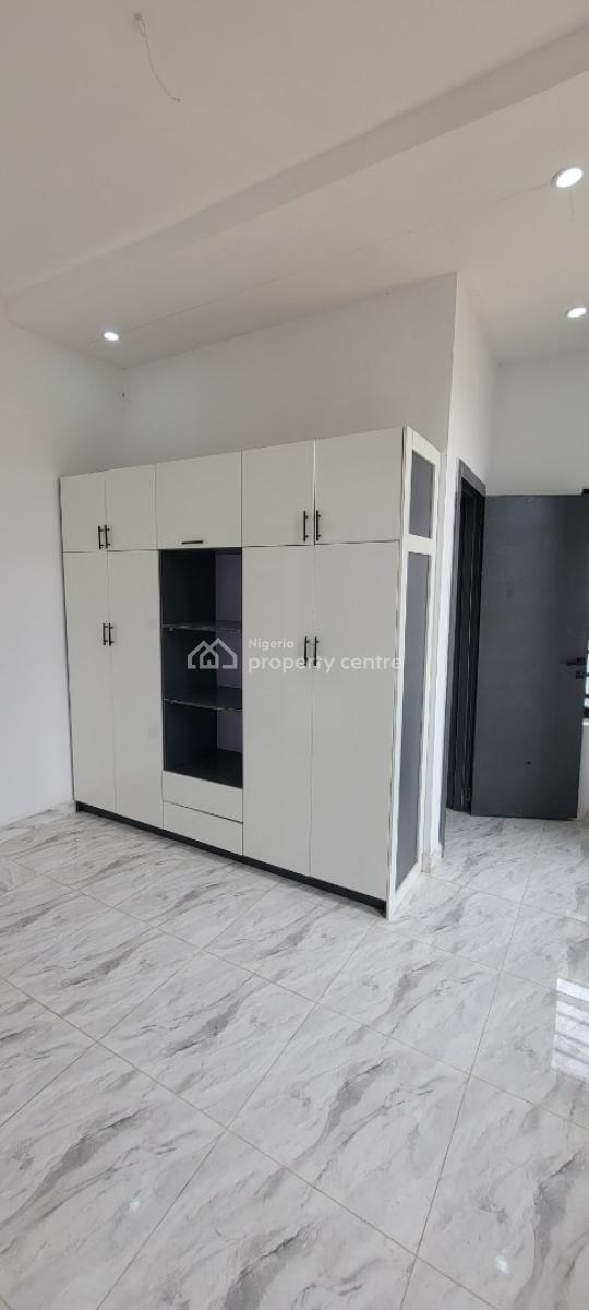 4bedroom Terrace Duplex at Ikota Gra, Ikota Gra, Lekki Lagos., Ikota, Lekki, Lagos, Flat / Apartment for Rent