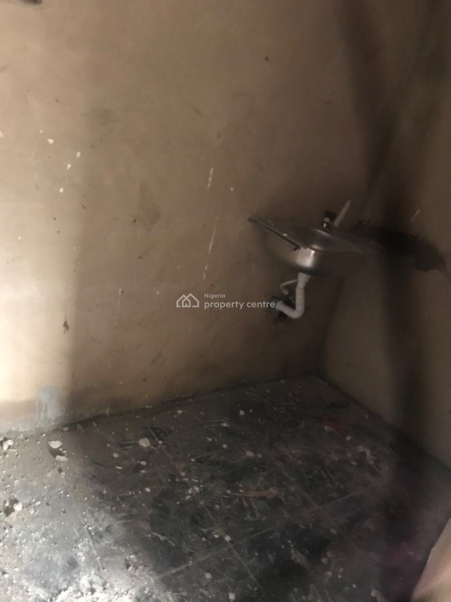 Room Self Contain, Ilaje, Bariga, Shomolu, Lagos, Self Contain (single Rooms) for Rent