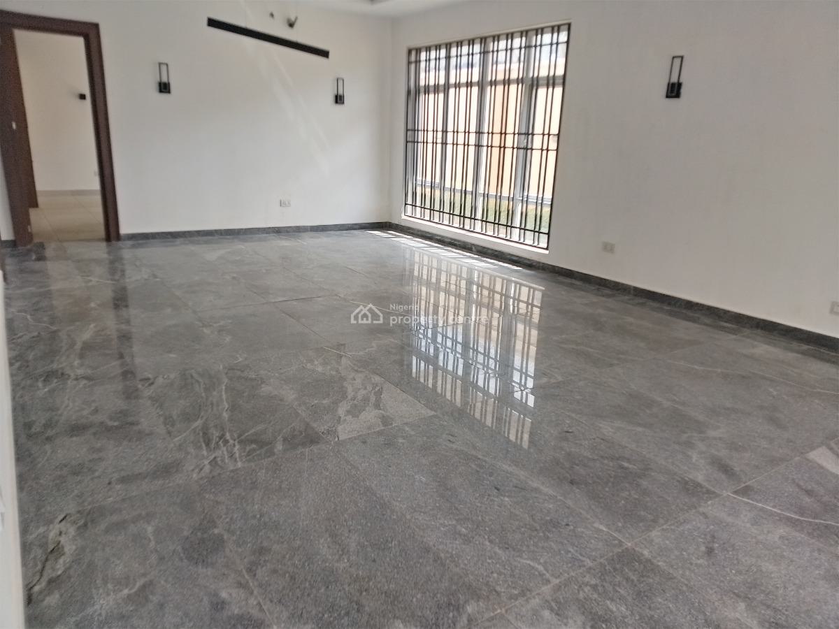 Luxury 6 Bedroom Duplex with Bq, Guzape Main, Guzape District, Abuja, Semi-detached Duplex for Sale