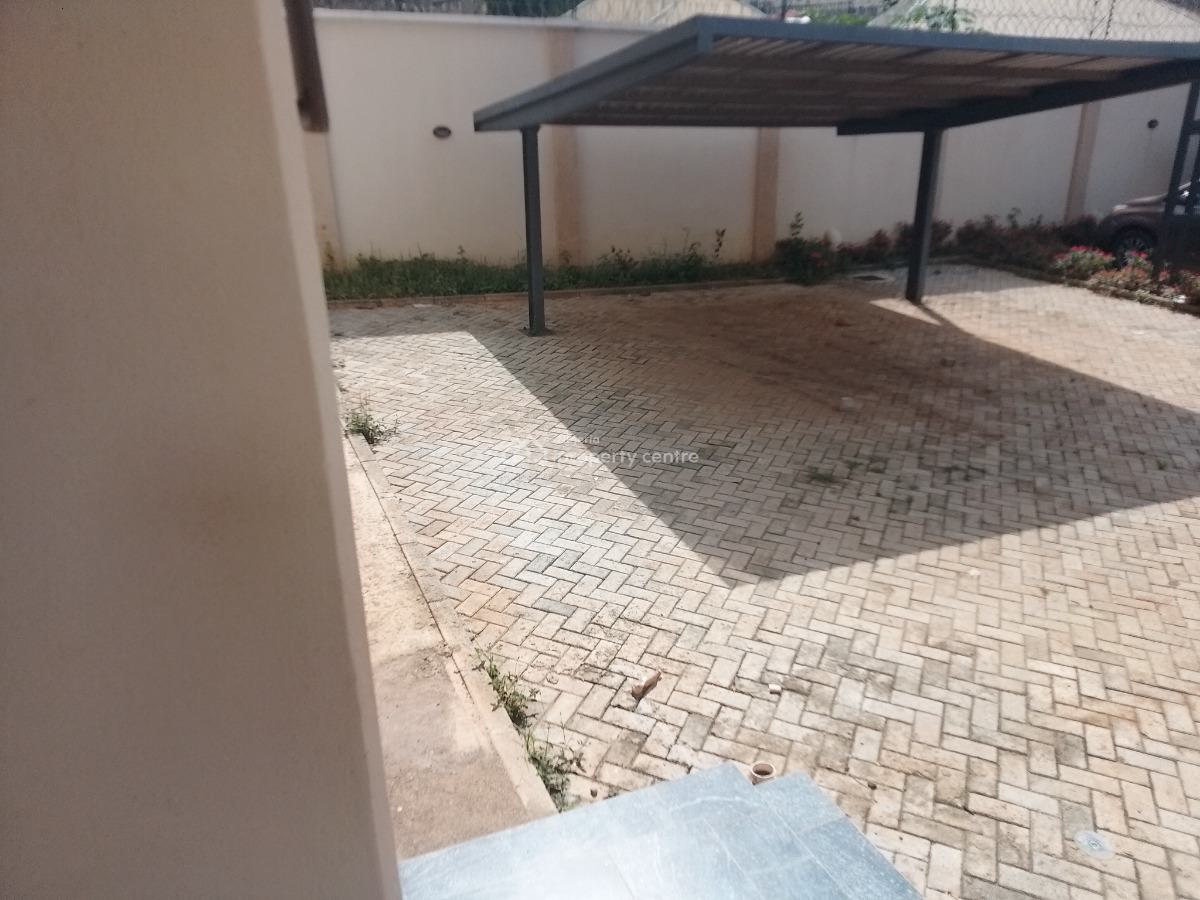 Luxury 6 Bedroom Duplex with Bq, Guzape Main, Guzape District, Abuja, Semi-detached Duplex for Sale