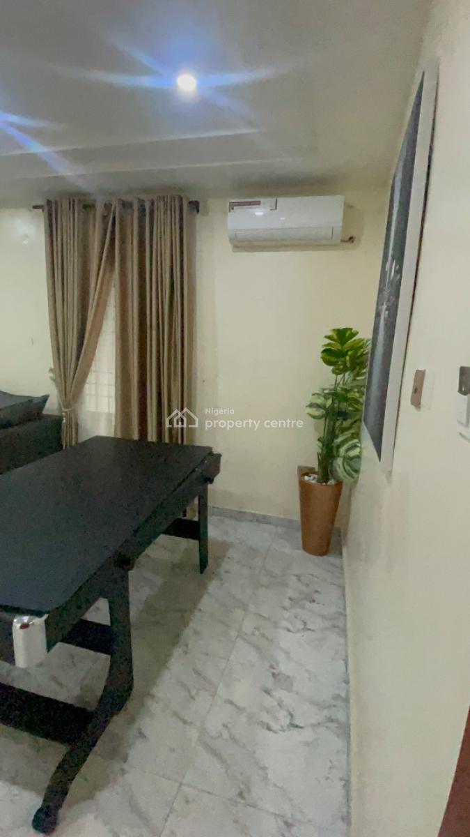 Furnished 2 Bedroom Apartment, Ikeja Gra, Ikeja, Lagos, Flat / Apartment Short Let