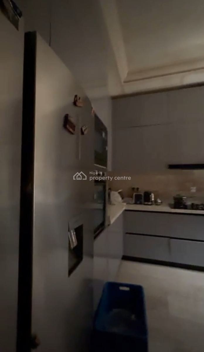 Elegant Four Bedrooms Semi-detached Duplex in a Prestigious Estate., Onikoyi, Banana Island, Ikoyi, Lagos, Semi-detached Duplex for Sale