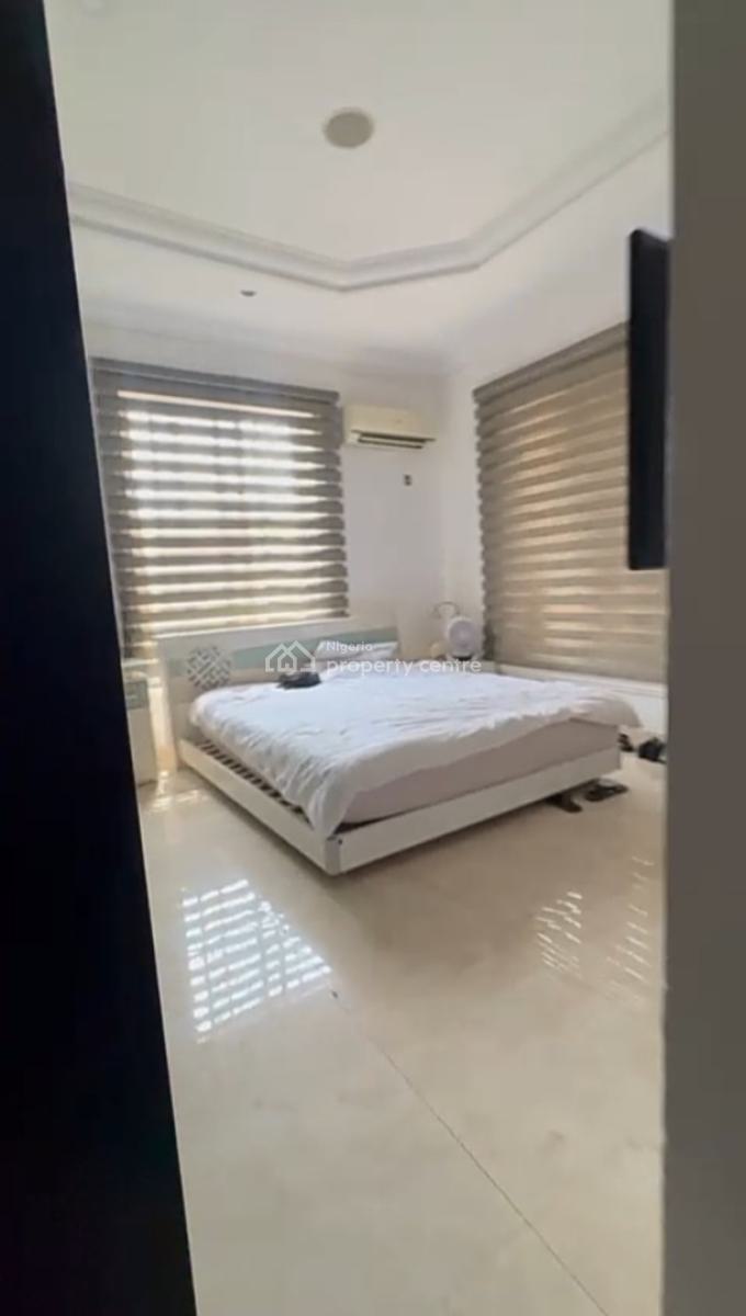 Elegant Four Bedrooms Semi-detached Duplex in a Prestigious Estate., Onikoyi, Banana Island, Ikoyi, Lagos, Semi-detached Duplex for Sale