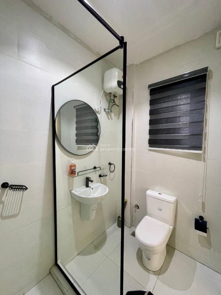 3 Bedroom Apartment, Lekki Phase 1, Lekki, Lagos, Flat / Apartment Short Let
