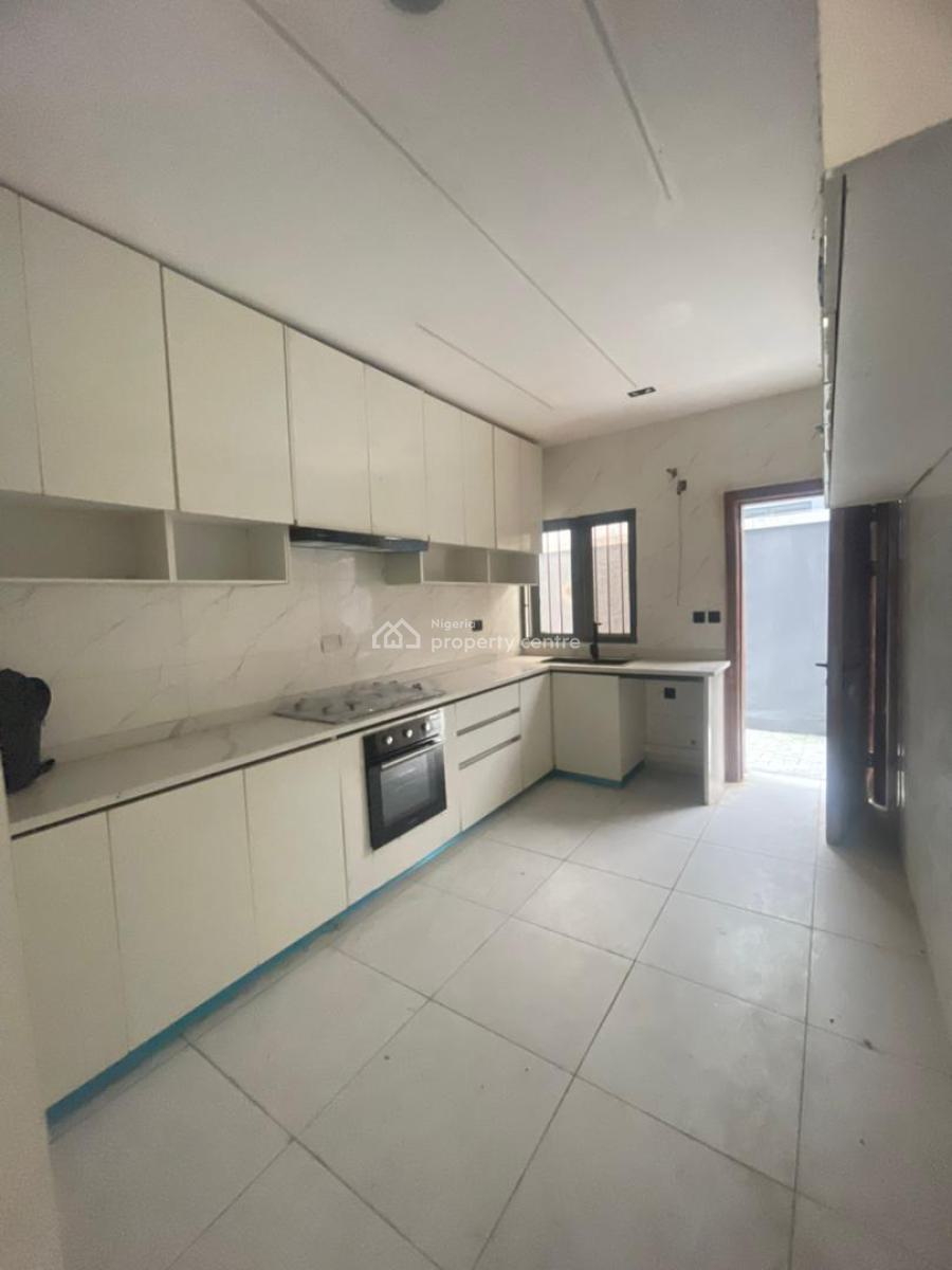 Newly Built 4 Bedroom Semi-detached Terrace, Lekki Phase 1, Lekki, Lagos, Flat / Apartment for Rent