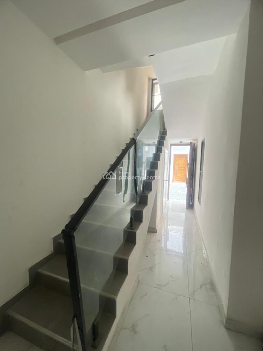 Newly Built 4 Bedroom Semi-detached Terrace, Lekki Phase 1, Lekki, Lagos, Flat / Apartment for Rent