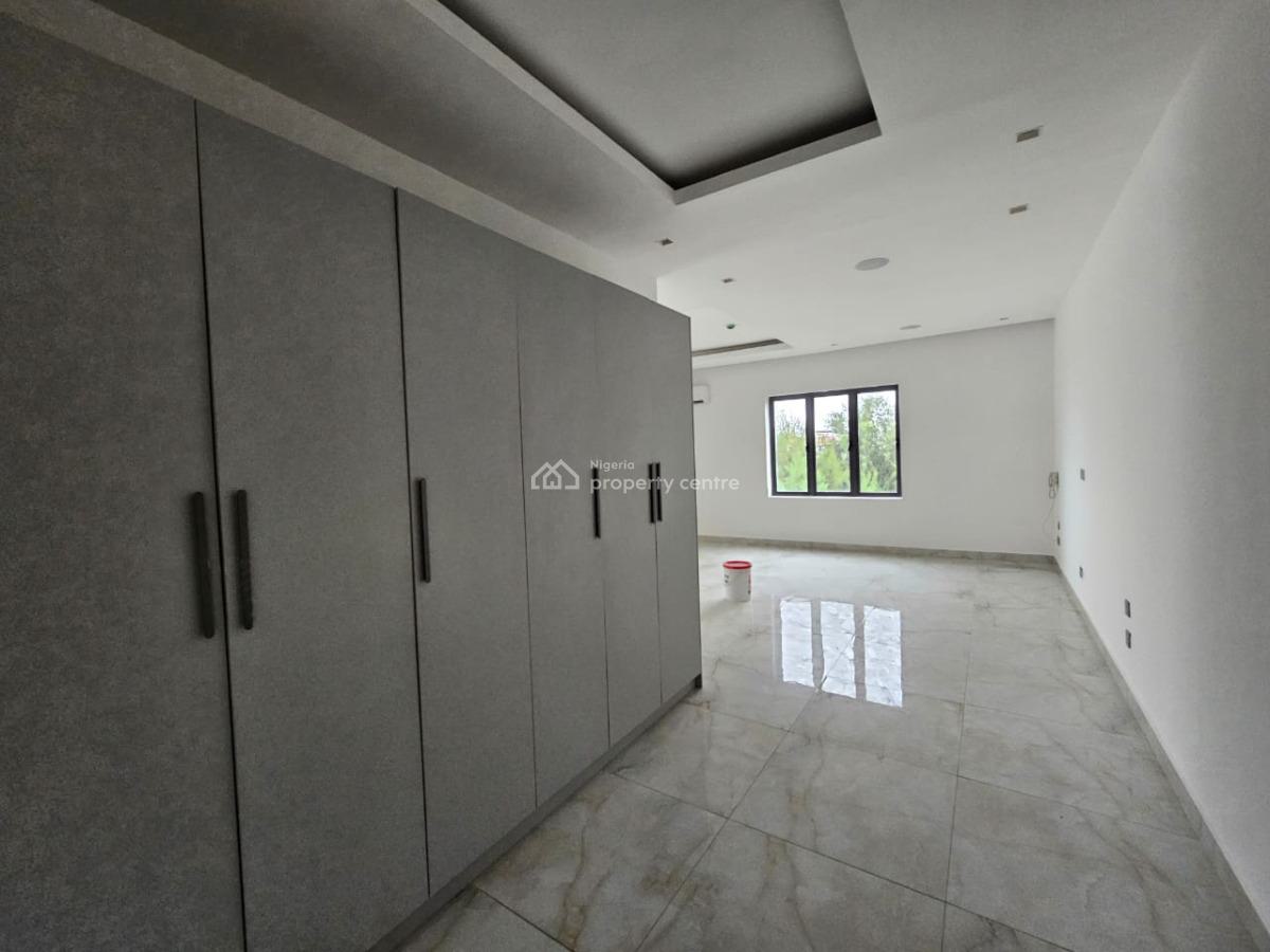 Luxury 5 Bedroom Semi Detached Duplex with Bq, Banana Island, Ikoyi, Lagos, Flat / Apartment for Sale