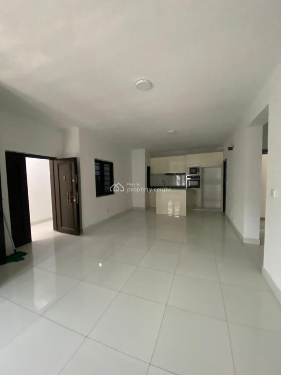 Now Available, Mobil Road Ilaje Ajah, Ilaje, Ajah, Lagos, Flat / Apartment for Rent