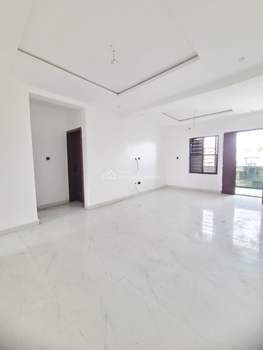 Super Spacious and Standard 2 Bedroom Flat, Igbo Efon, Lekki, Lagos, Flat / Apartment for Sale