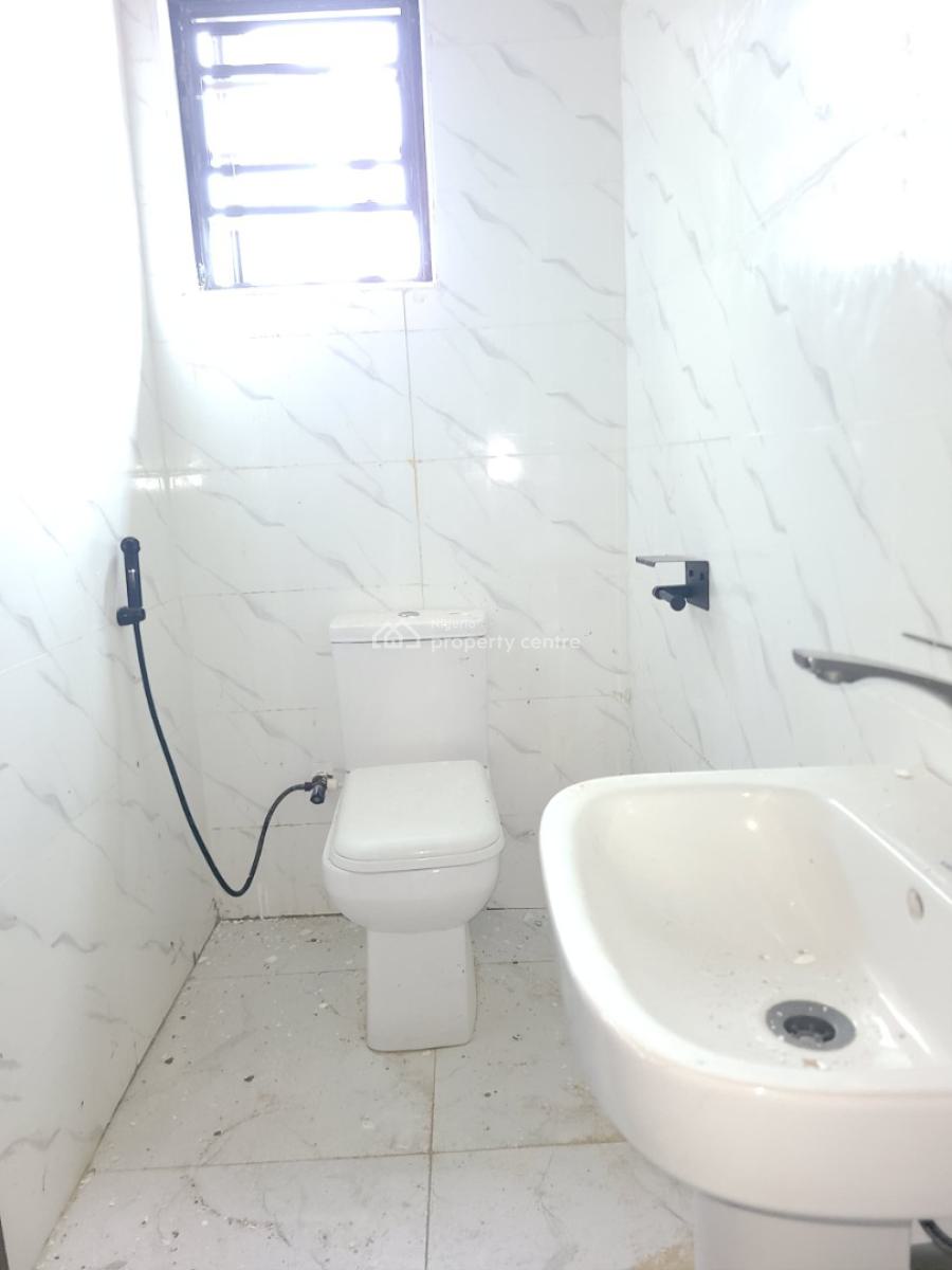 Super Spacious and Standard 2 Bedroom Flat, Igbo Efon, Lekki, Lagos, Flat / Apartment for Sale