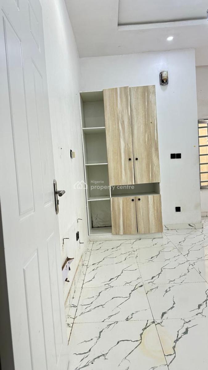 Single Room Sharing a Fitted Kitchen with One Other Person, Chevy View Estate Chevron Lekki, Idado, Lekki, Lagos, Self Contain (single Rooms) for Rent