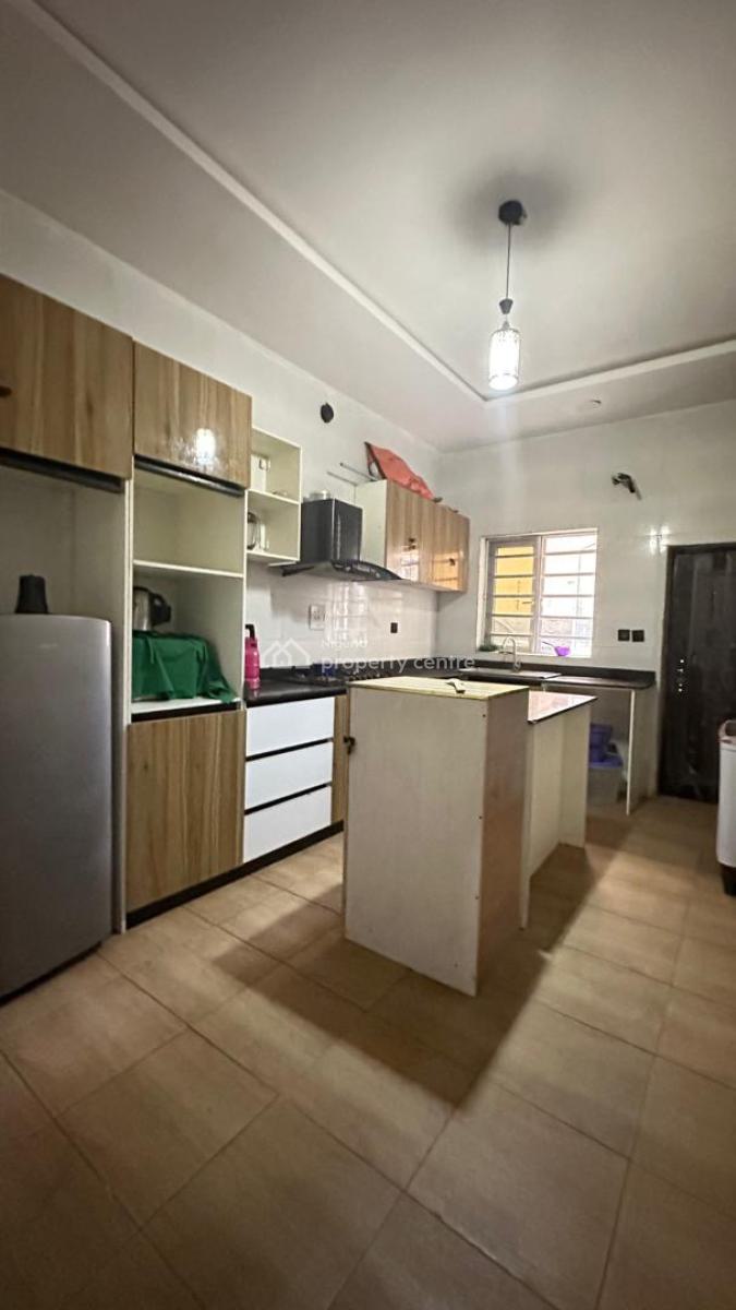 Single Room Sharing a Fitted Kitchen with One Other Person, Chevy View Estate Chevron Lekki, Idado, Lekki, Lagos, Self Contain (single Rooms) for Rent