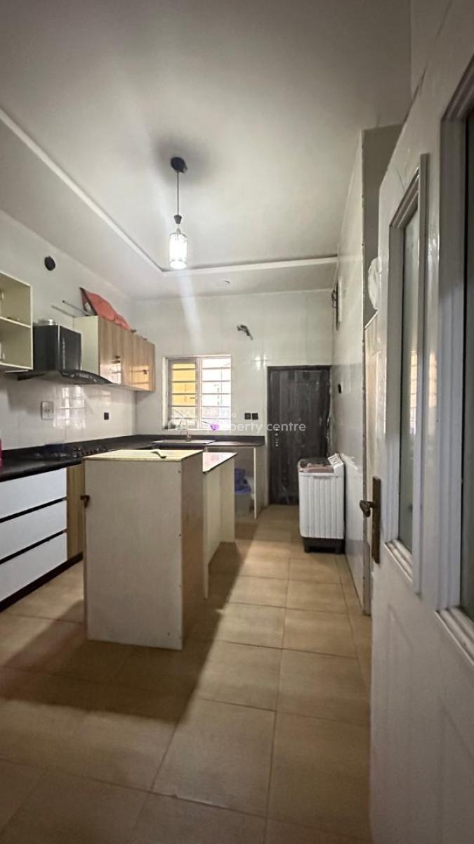 Single Room Sharing a Fitted Kitchen with One Other Person, Chevy View Estate Chevron Lekki, Idado, Lekki, Lagos, Self Contain (single Rooms) for Rent