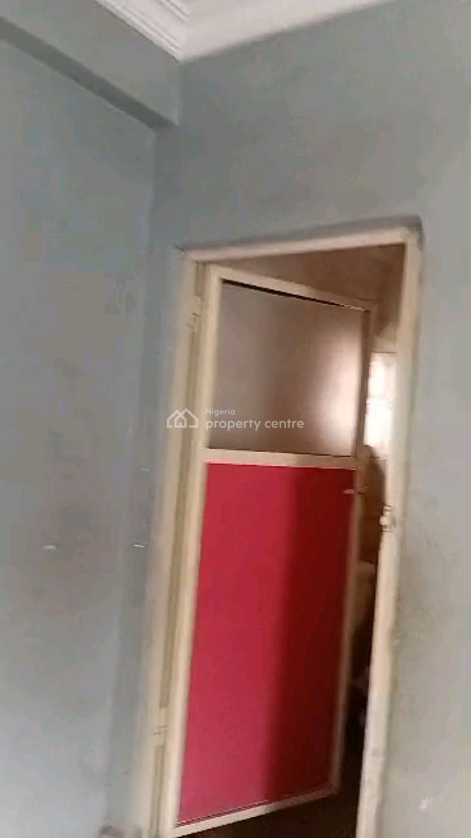 Standard and Spacious Mini Flat, Alagomeji, Alagomeji, Yaba, Lagos, Mini Flat (room and Parlour) for Rent