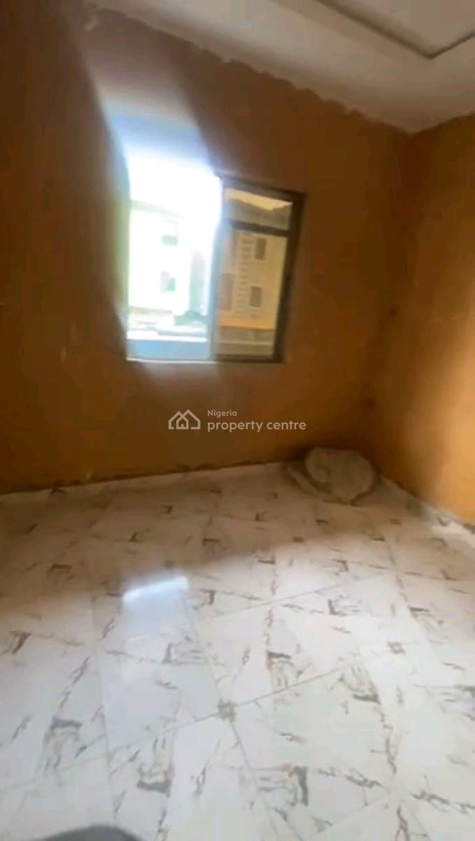 Standard and Spacious Mini Flat, Apata, Shomolu, Lagos, Mini Flat (room and Parlour) for Rent
