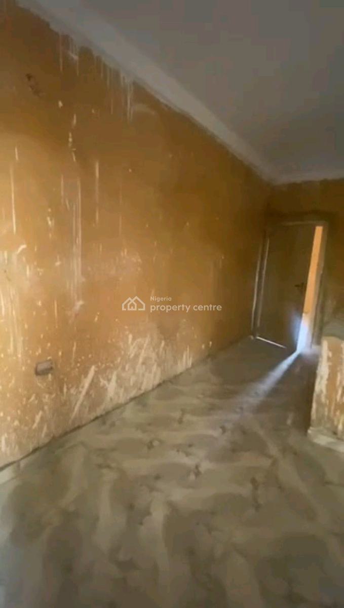 Standard and Spacious Mini Flat, Apata, Shomolu, Lagos, Mini Flat (room and Parlour) for Rent