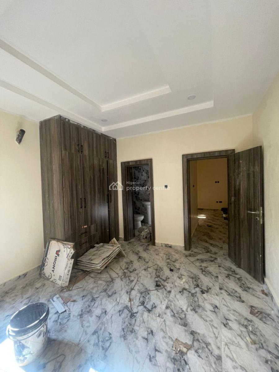 Spacious Four Bedroom Terraced Duplex with Bq, Utako, Abuja, Terraced Duplex for Rent