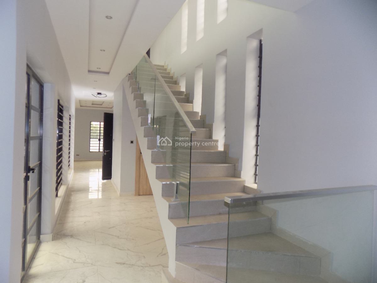 Very Clean 5 Bedroo. Detached Duplex+bq N Swimming Pool 24hrs Power, 24hrs Power in Royal Garden Estate, Lekki, Lagos, Detached Duplex for Sale